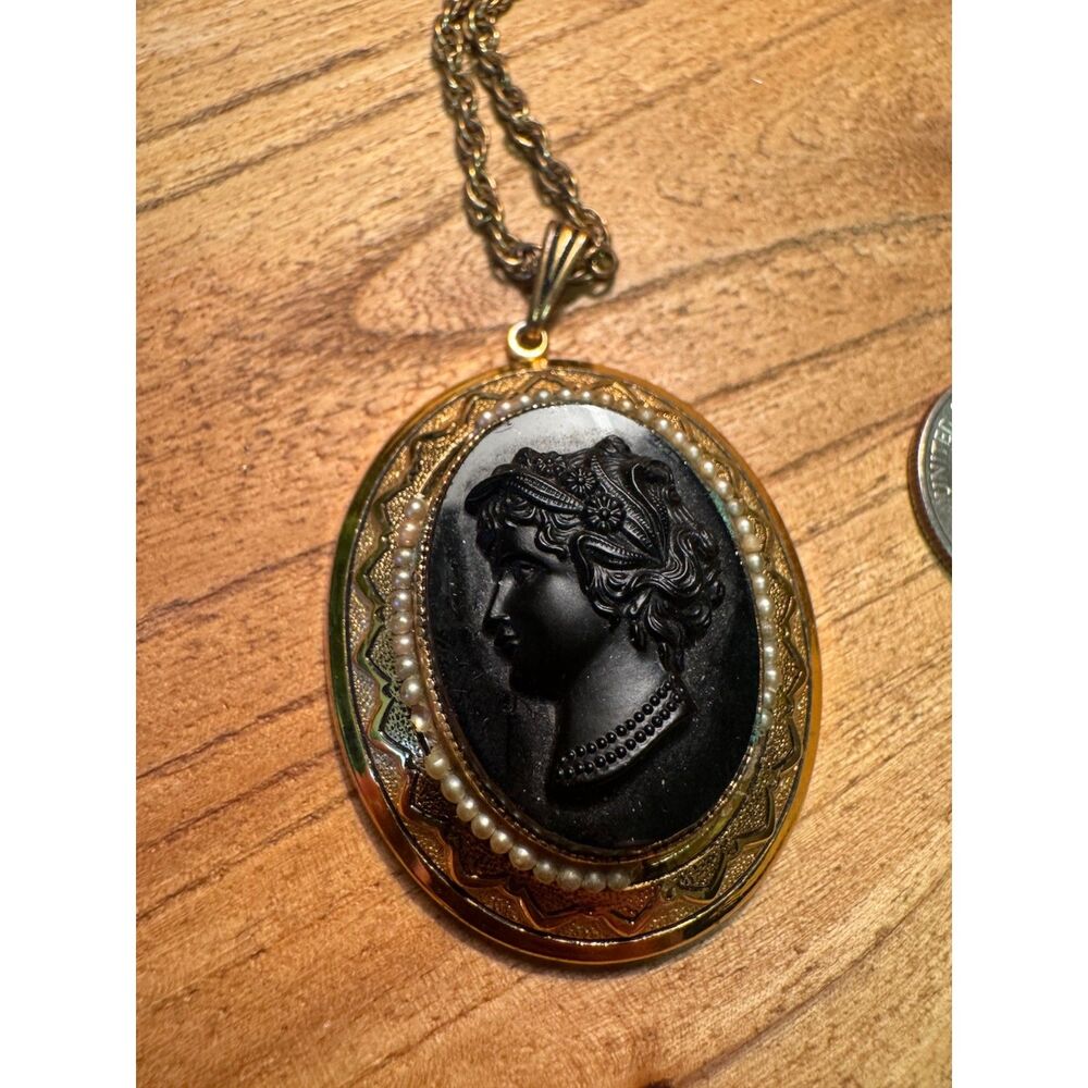 Vintage Style Black Cameo Necklace Gold Pearl Gothic Pendant